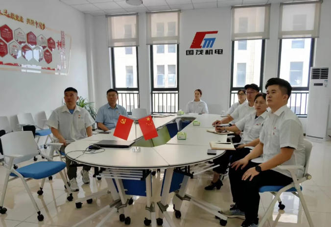 国茂机电公司组织员工观阅兵，祝福祖国山河永固、繁荣永继