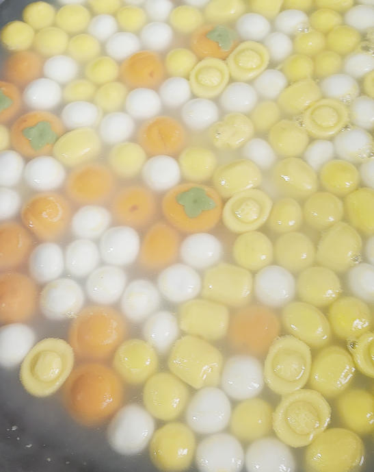 国茂资讯|国茂机电派送汤圆，共赴团圆好时节！